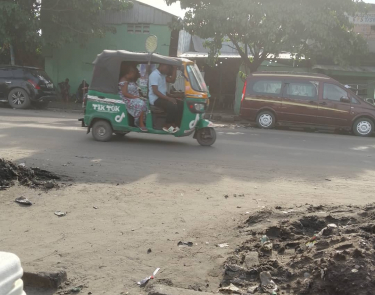 Parcelle à vendre ndjili Quartier 7 sur macadam