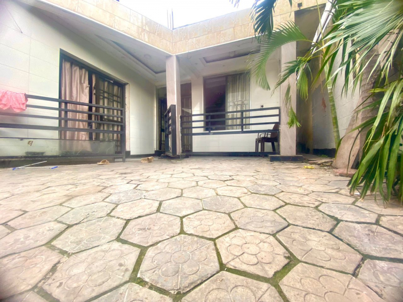 VENTE UNE PARCELLE A GB TRÈS BEL EMPLACEMENT