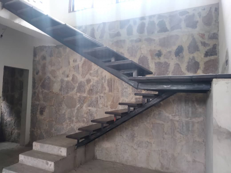 Belle maison sur un terrain de 450 m² nichée dans un environnement vert à vendre