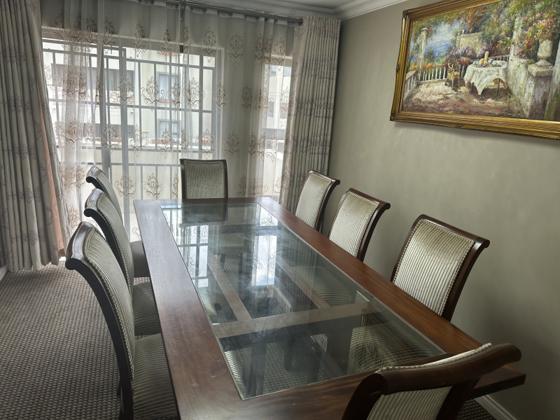 Vente magnifique maison R+2 à Johannesburg -RSA