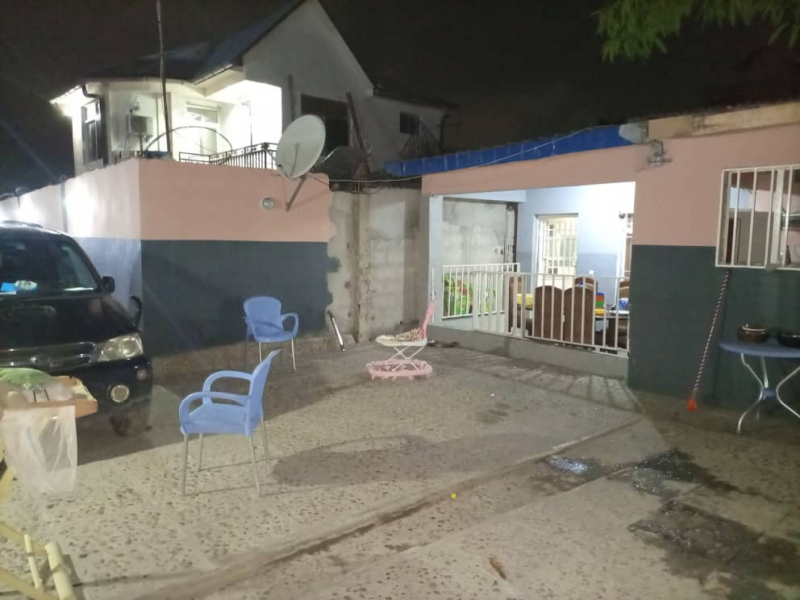 Parcelle avec maison à vendre