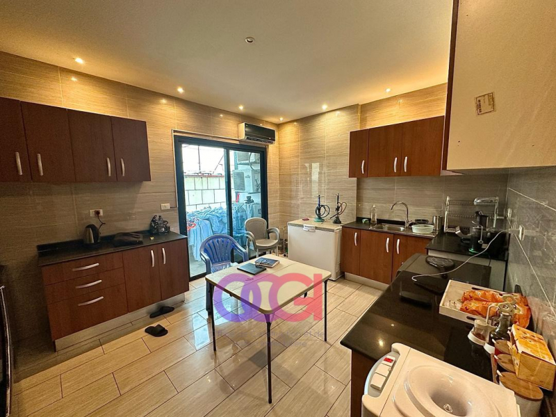 Appartement à louer à Gombé sur le boulevard +243817958463 appel et WhatsApp