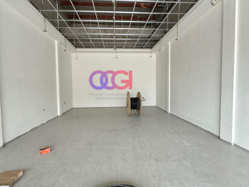 Espace commerciale à louer à Kasa Vubu ( Maman poto ) +243817958463