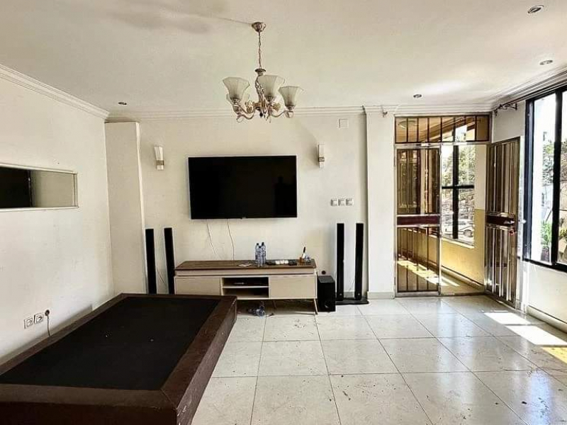 APPARTEMENT NOUVELLEMENT CONSTRUIT À LOUER À GB DANS UN QUARTIER CALME ET SÉCURISÉ