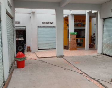 Galerie commerciale - Près du Grand Marché (Zando)