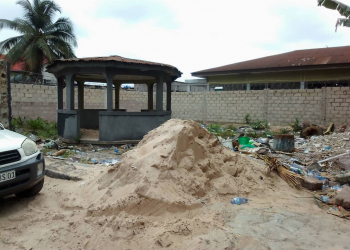 Vente terrain vidé à Limete 15 ème rué résidentiel motel fikin