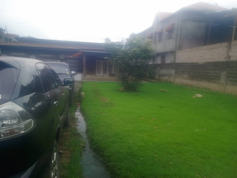 Parcelle terrain à vendre dans la commune de LIMETE salongo très bon emplacement