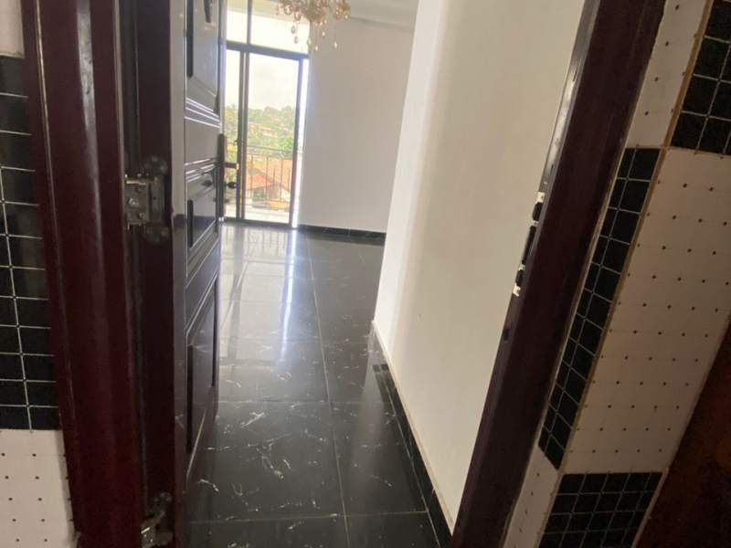 Vente parcelle sur petit boulevard à Limete industrielle