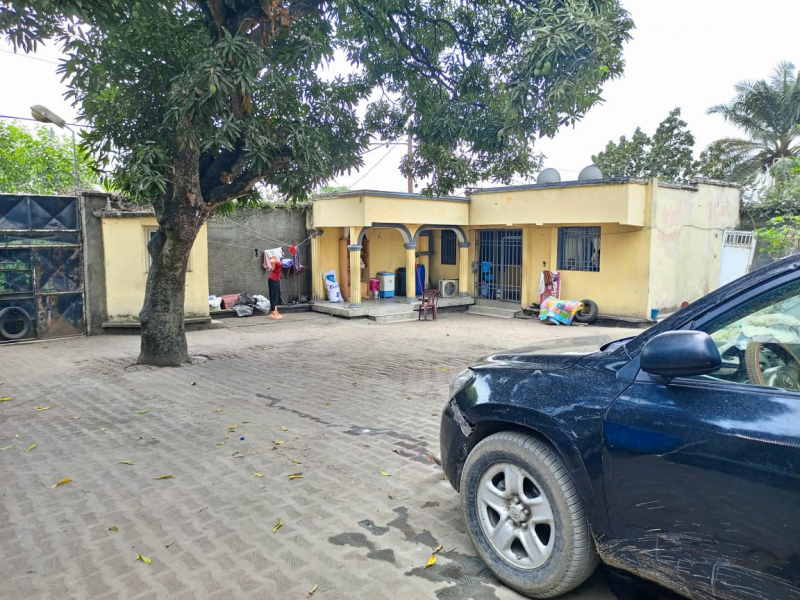 Parcelle à vendre dans la commune de Mont Ngafula