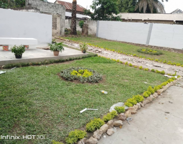 Vente parcelle à ma campagne dans la commune de ngaliema