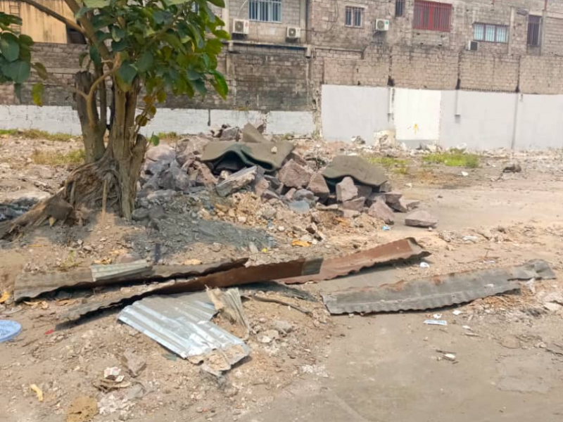 Espace mise en location à LIMETE sur petit boulevard