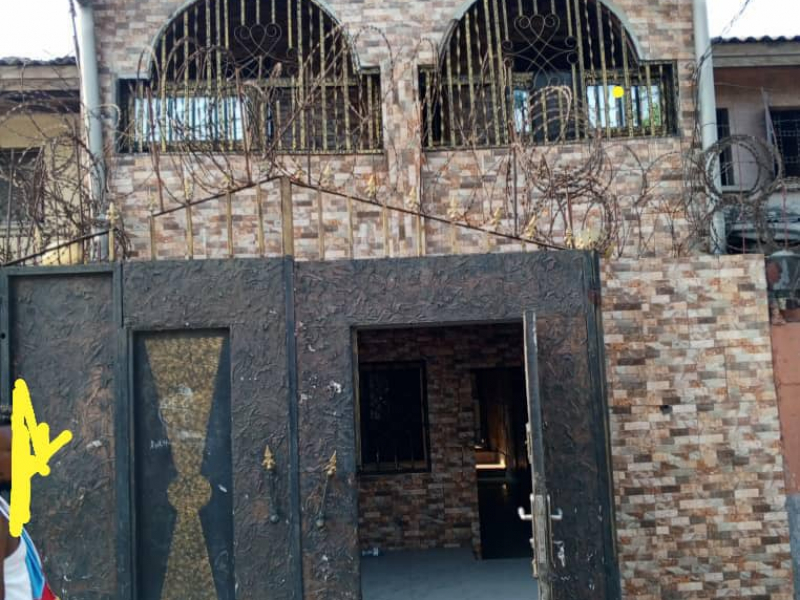 LOCATION D'UNE PARCELLE VIDÉ À MATETE