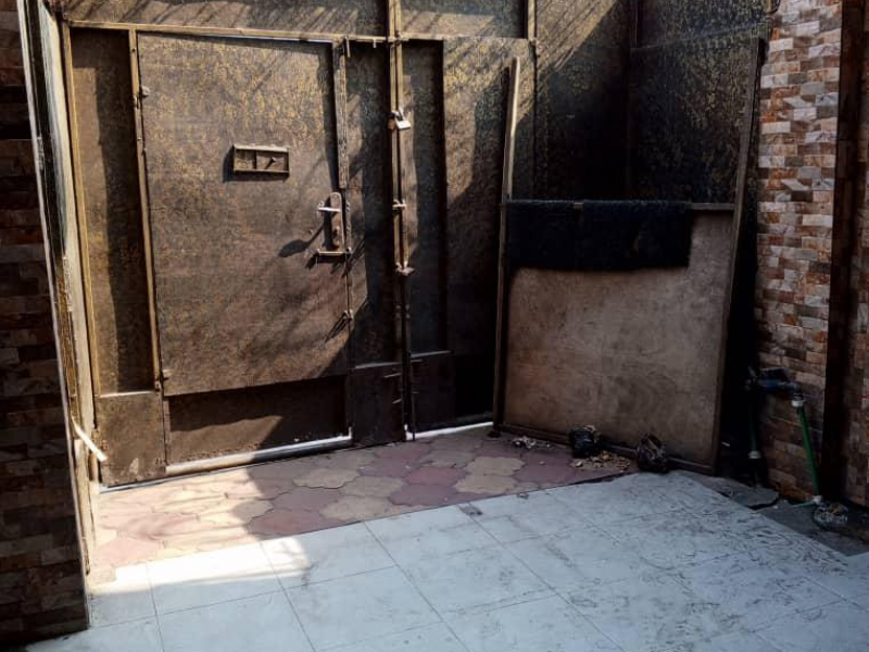 LOCATION D'UNE PARCELLE VIDÉ À MATETE