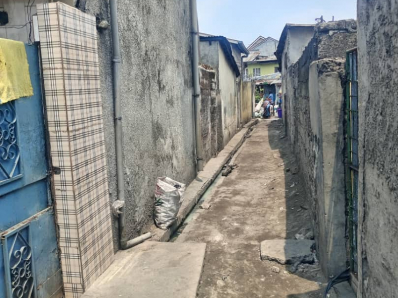 Vente parcelle d'un étage à LEMBA/FOIRE