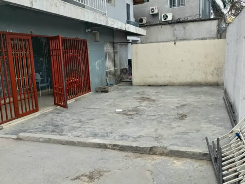 Parcelle à louer dans la commune de LIMETE 1 ÈRE RUE FUNA forgeron